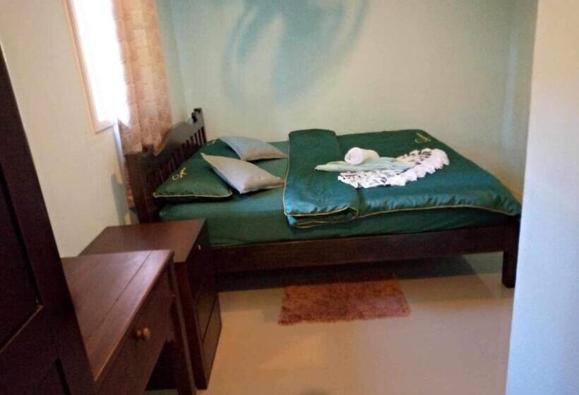 بنسيون Chalisa Bukit House Lanta