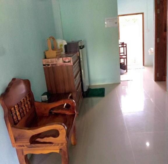 بنسيون Chalisa Bukit House Lanta