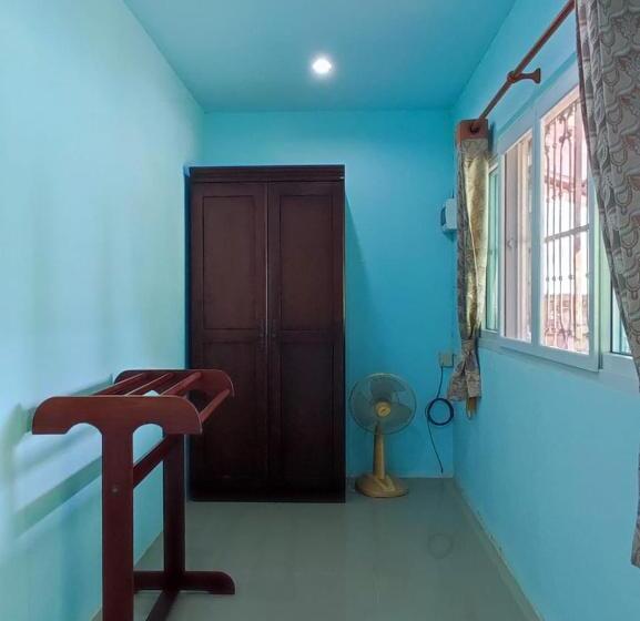 بنسيون Chalisa Bukit House Lanta