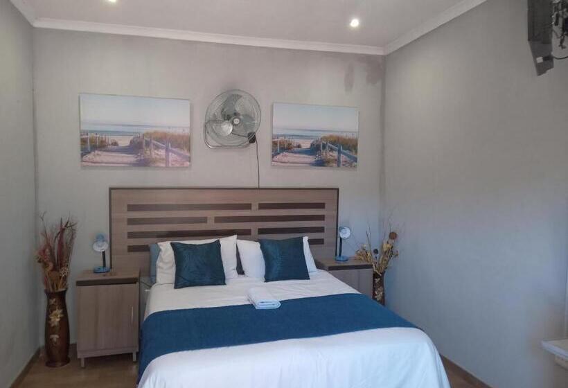 ペンション Kadichueni Guest House