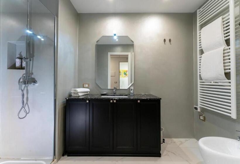 پانسیون Missori Suites