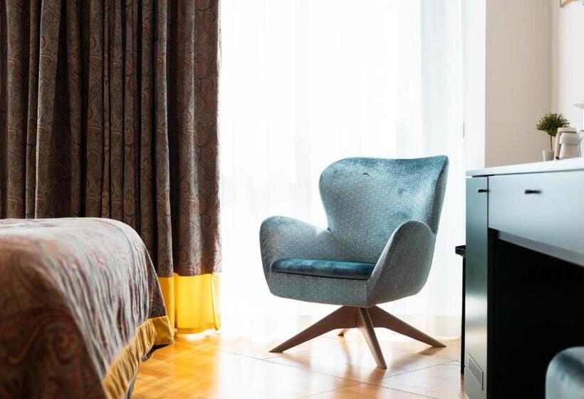 پانسیون Missori Suites