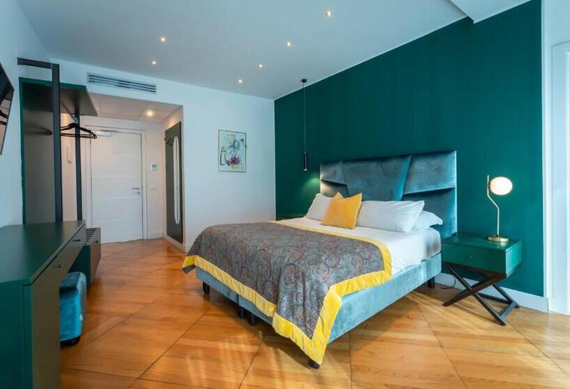 پانسیون Missori Suites