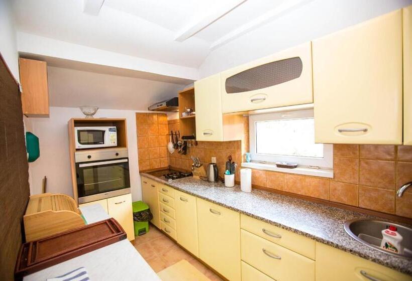 پانسیون Piramida Visoko