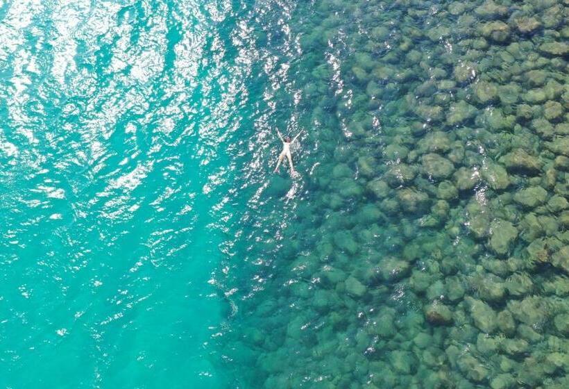 אתר נופש Kamaku Bungalows