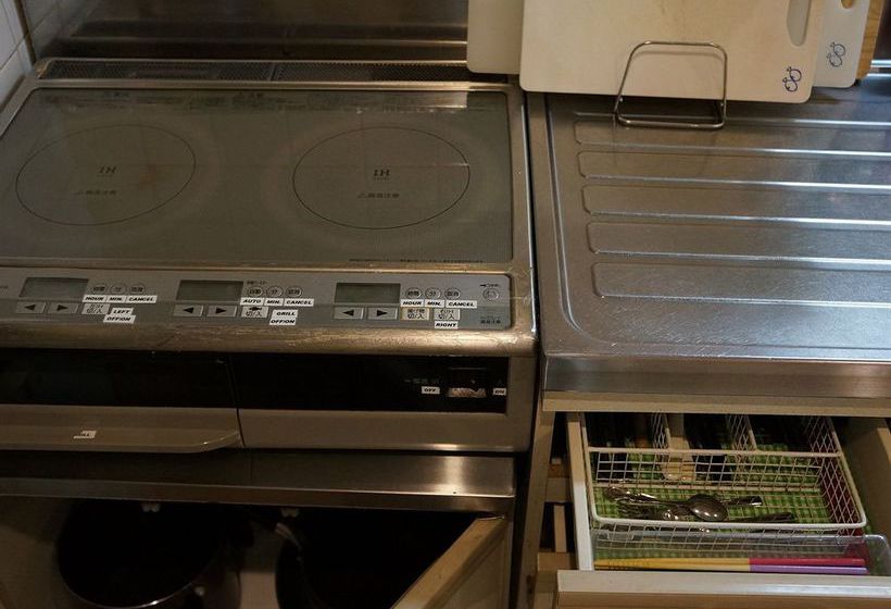 호스텔 Jhoppers Osaka Guesthouse