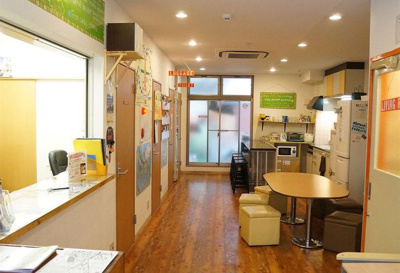 הוסטל Jhoppers Osaka Guesthouse