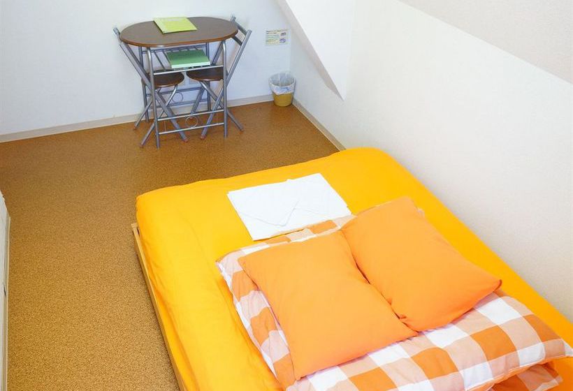 הוסטל Jhoppers Osaka Guesthouse