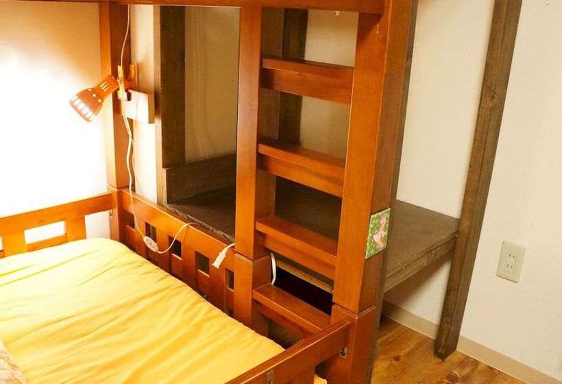 הוסטל Jhoppers Osaka Guesthouse