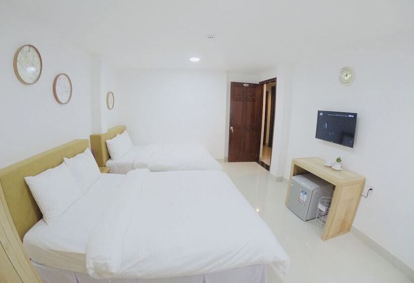 Phan Anh Backpackers Hostel