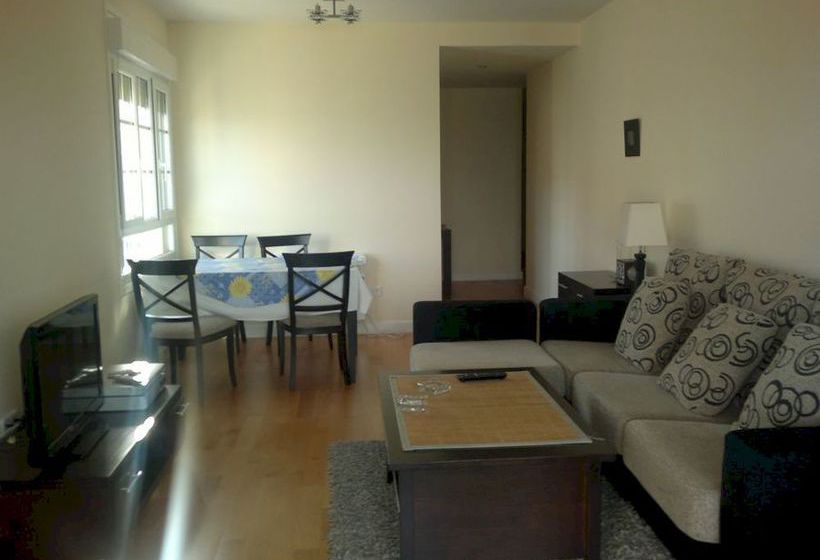 Apartamentos Monte Maela