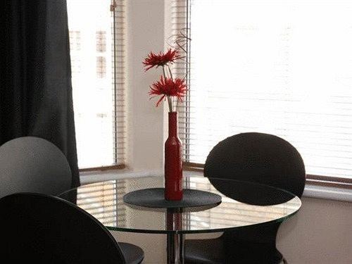 צימר Senlac Guesthouse