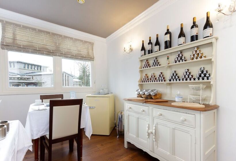 مبيت وإفطار Glencree