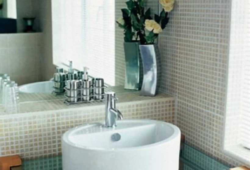 ベッドアンドブレックファースト Number One St Luke S