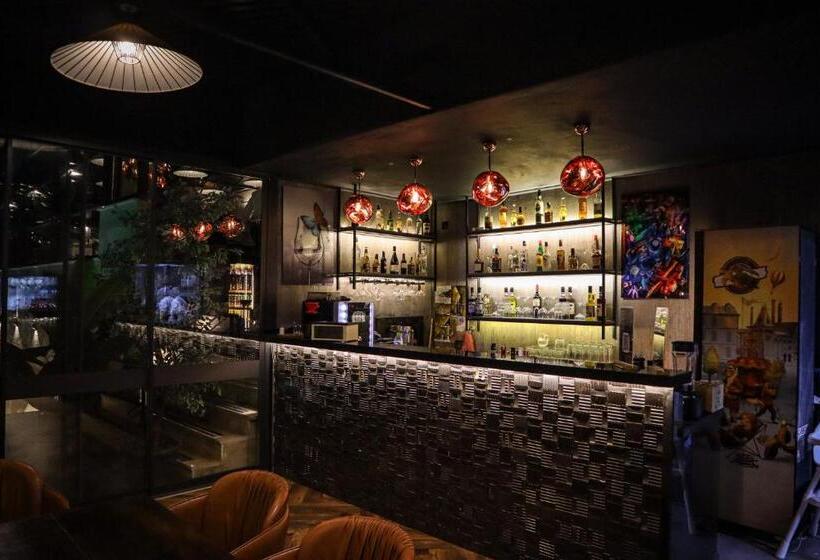 Black Bird Thermal Hotel & Spa