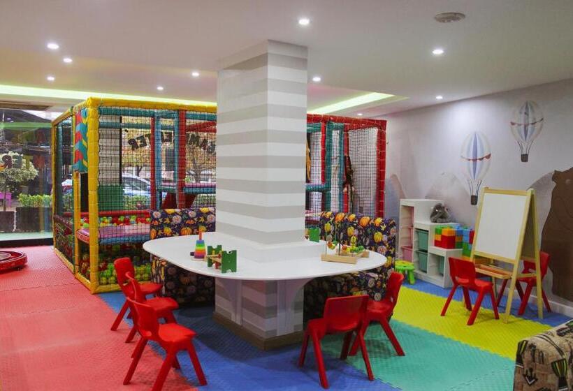 Black Bird Thermal Hotel & Spa