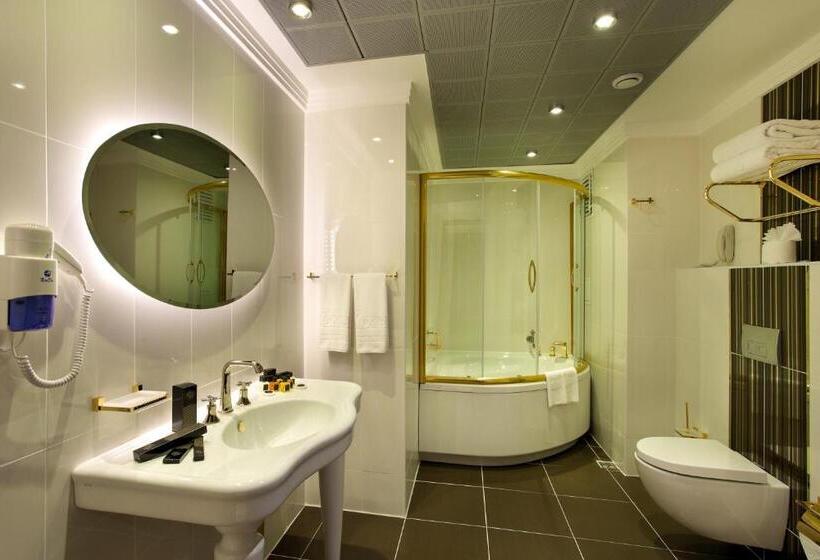 Black Bird Thermal Hotel & Spa