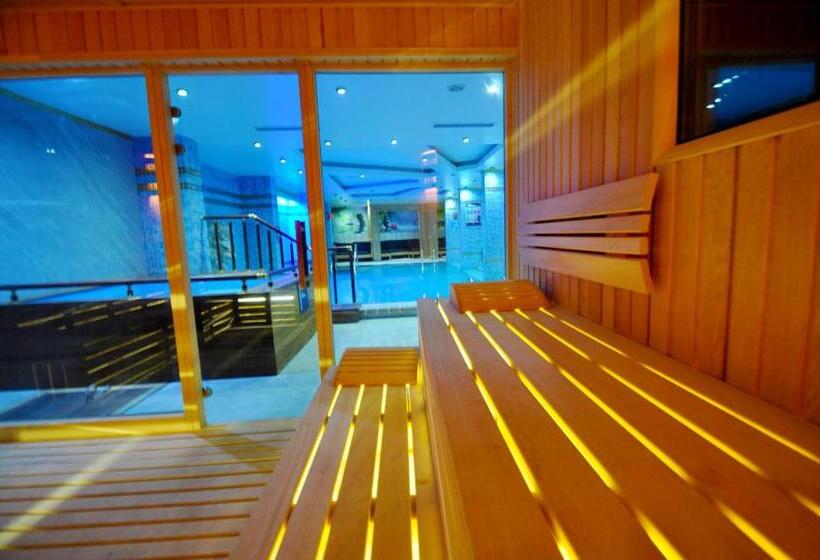 Black Bird Thermal Hotel & Spa