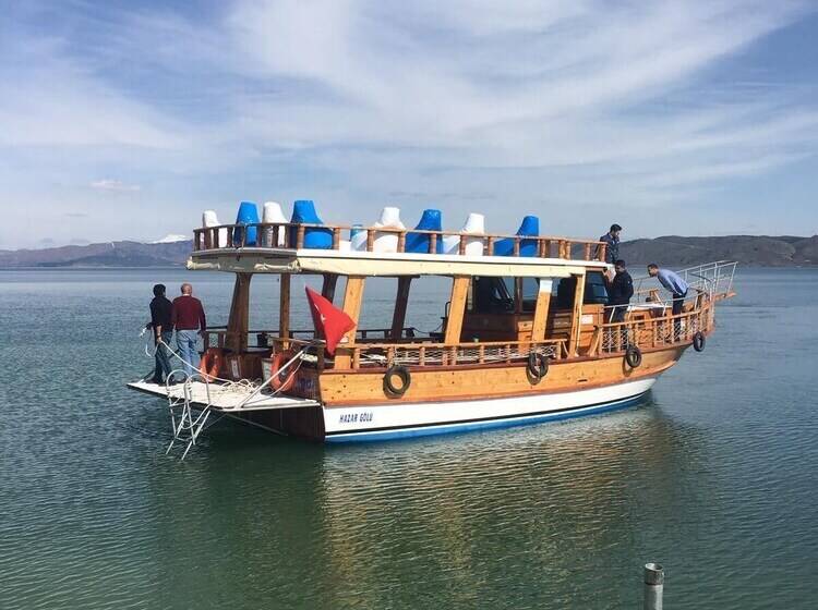 Elazığ Mavigöl Otel