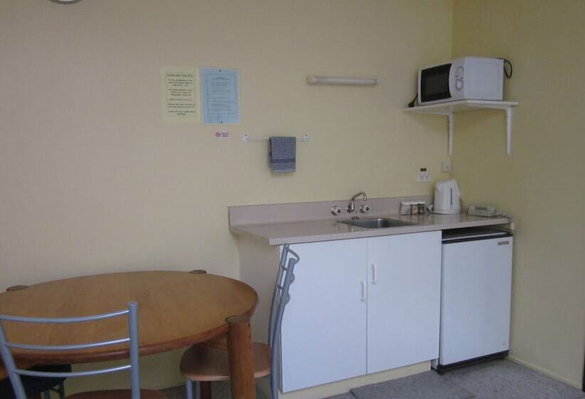 Отель Ace Motor Lodge