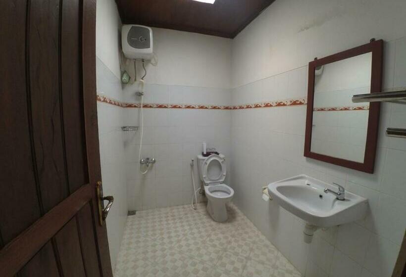 酒店 Alam Jogja Resort Mitra Reddoorz