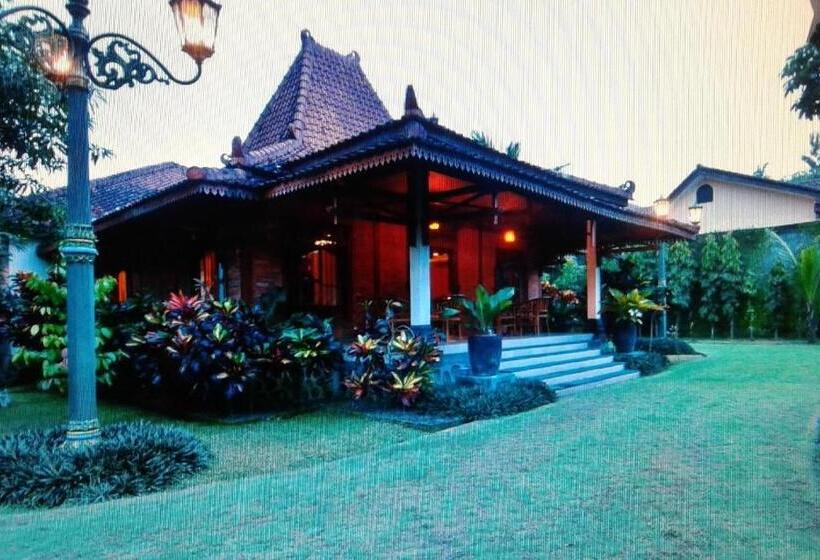 酒店 Alam Jogja Resort Mitra Reddoorz