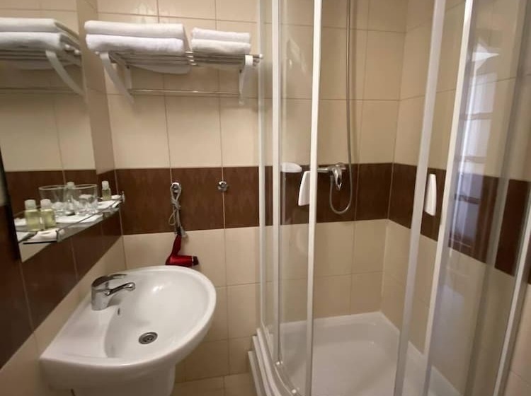 호텔 Cherkasy Palace