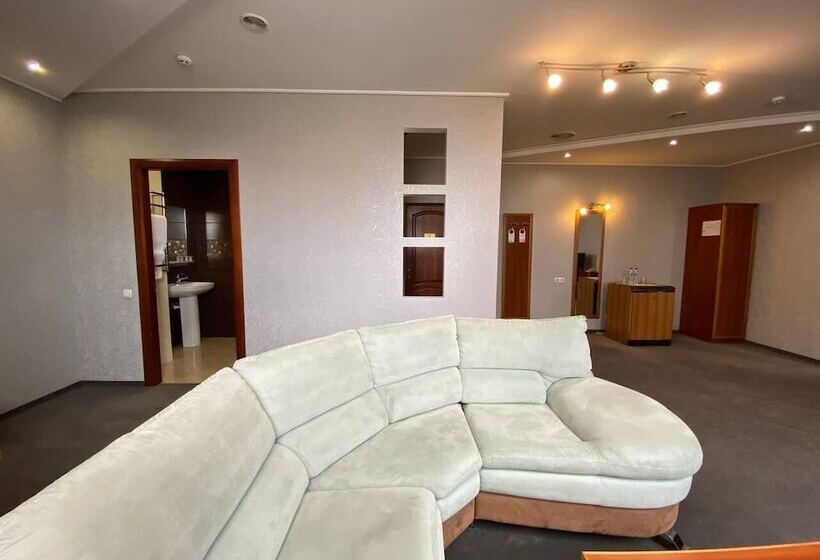 호텔 Cherkasy Palace