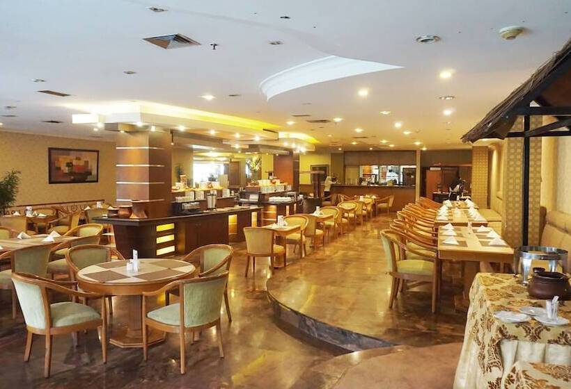 Otel Grand Pangrango