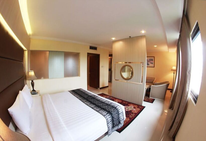 Otel Grand Pangrango