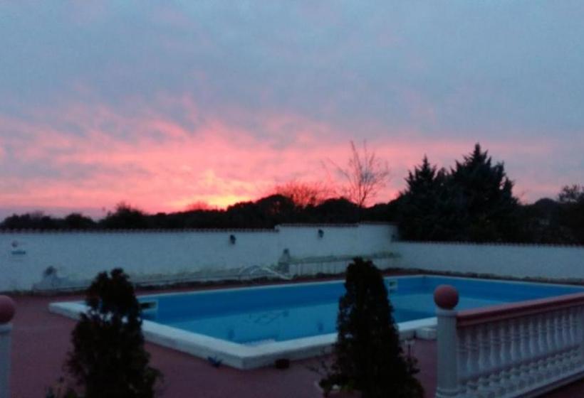 בית מלון כפרי Aurora