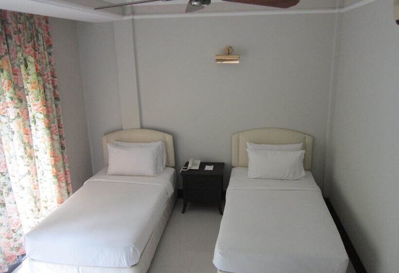 فندق Berjaya Hills Golf & Country Club