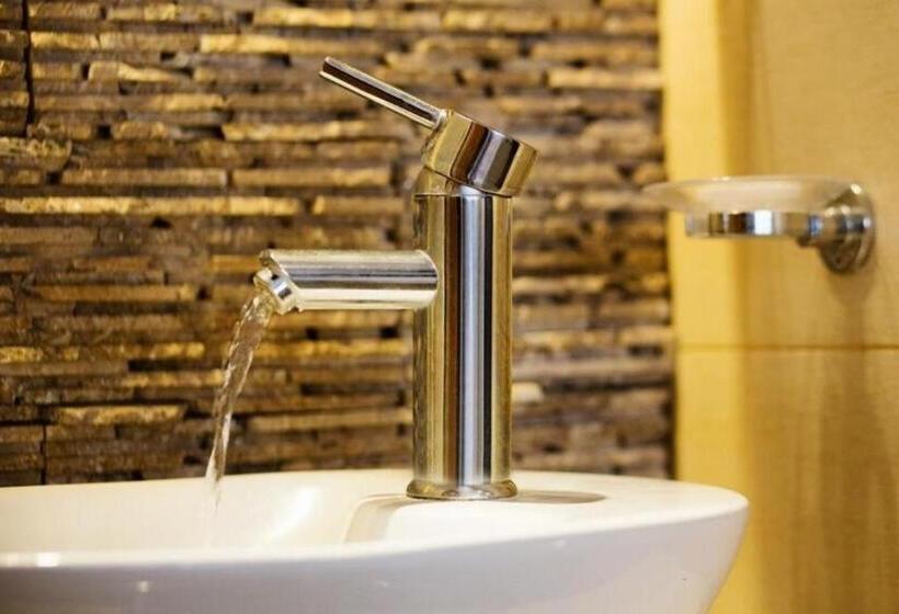 Отель Castellon