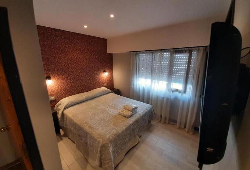 בית מלון כפרי Castellon