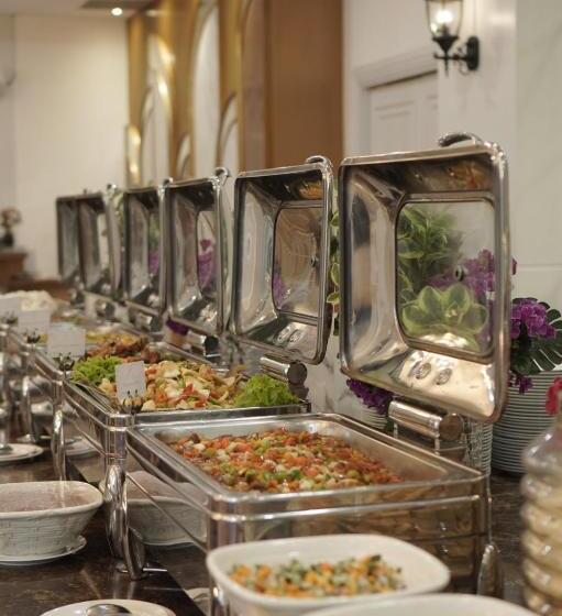 Cavinton Hotel Malioboro Yogyakarta By Tritama Hospitality