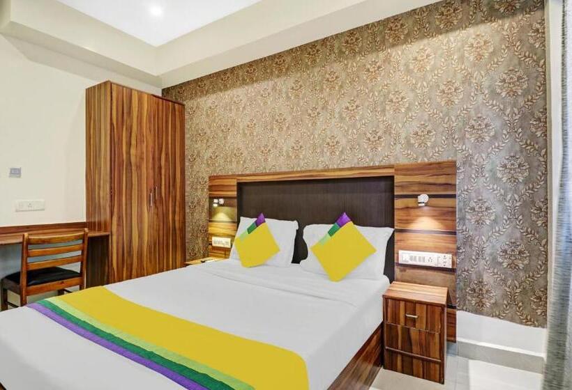 Itsy Hotels Elmas Golden Key