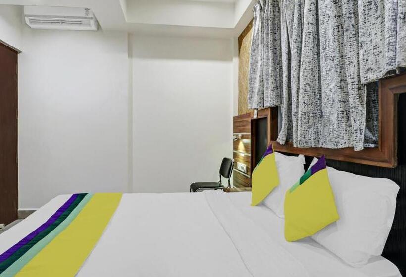 Itsy Hotels Elmas Golden Key