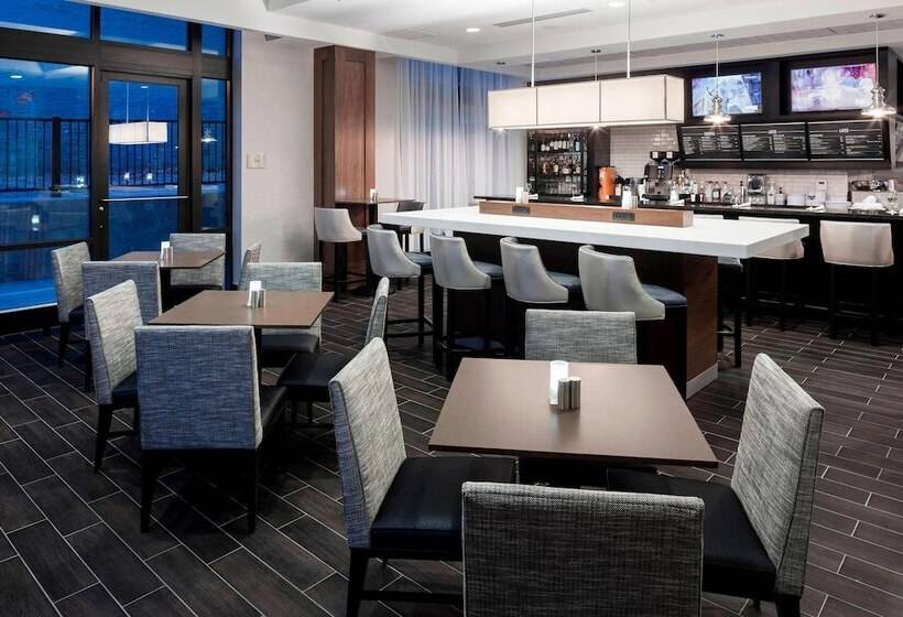 酒店 Courtyard By Marriott Richmond Downtown