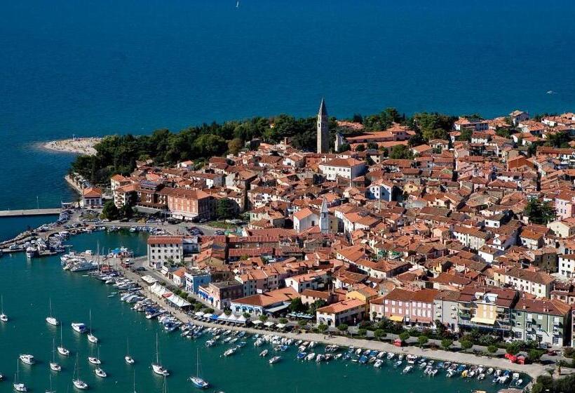 هتل Dependences  San Simon Resort