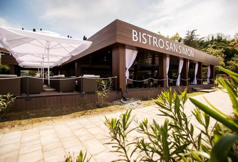 هتل Dependences  San Simon Resort