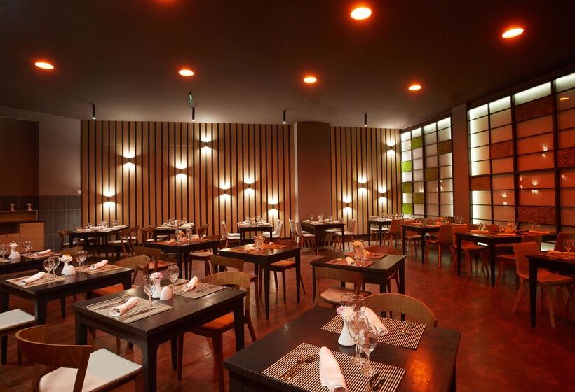 Отель Dreams Sunny Beach Resort & Spa