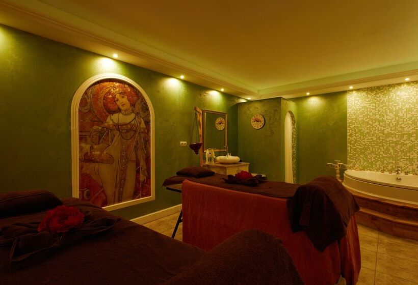 Отель Dreams Sunny Beach Resort & Spa