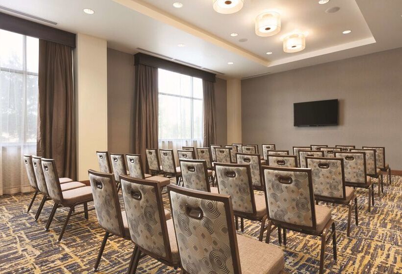 فندق Embassy Suites Portland/hillsboro, Oregon