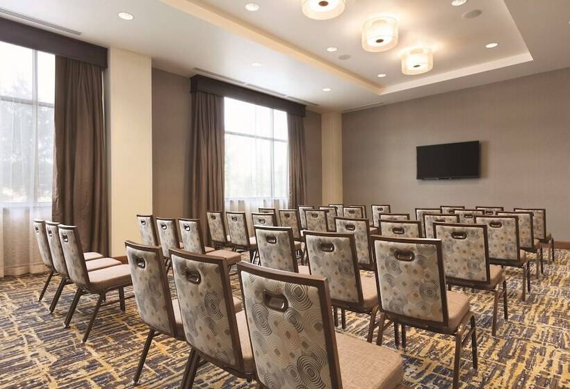 فندق Embassy Suites Portland/hillsboro, Oregon