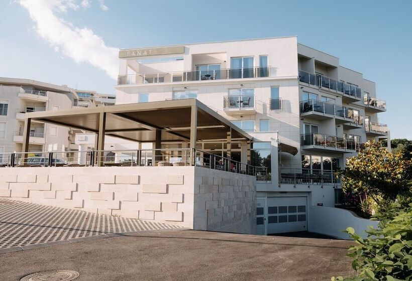 호텔 Fanat