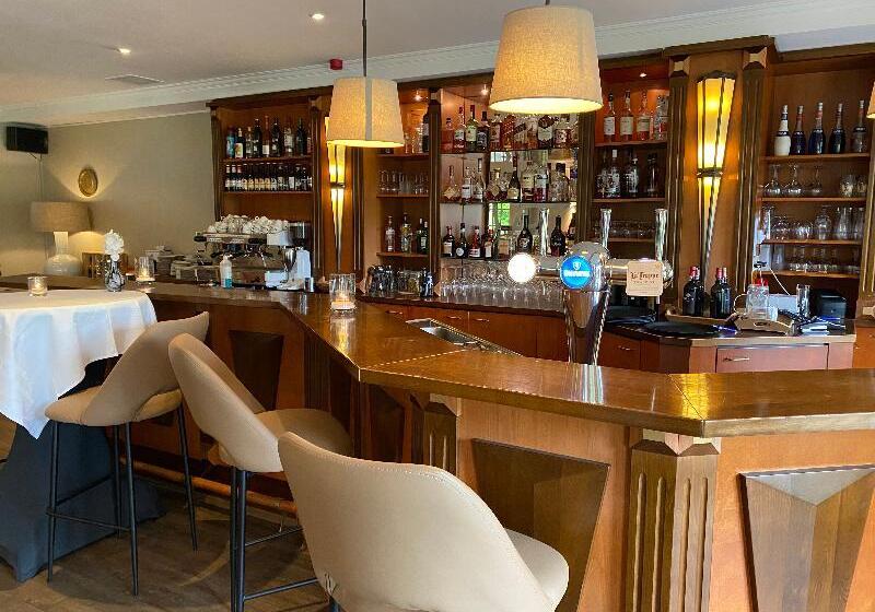 Fletcher Hotel Restaurant De Witte Raaf