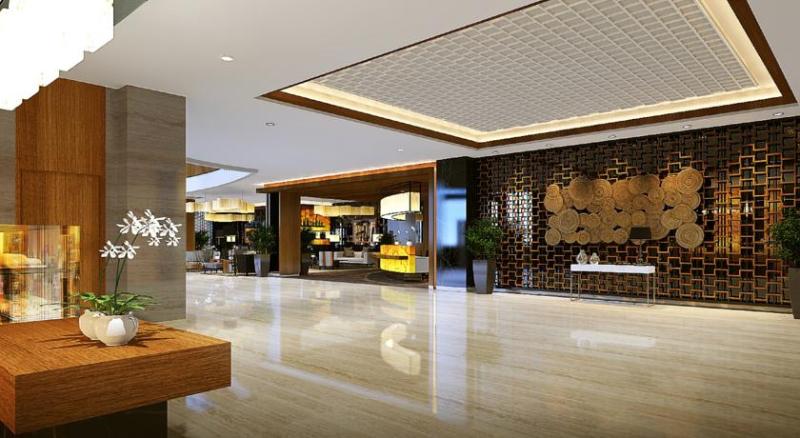 호텔 Golden City  And Convention Center