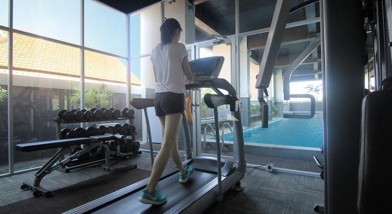 ホテル Grand Darmo Suite By Amithya