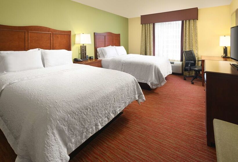 فندق Hampton Inn Kimball
