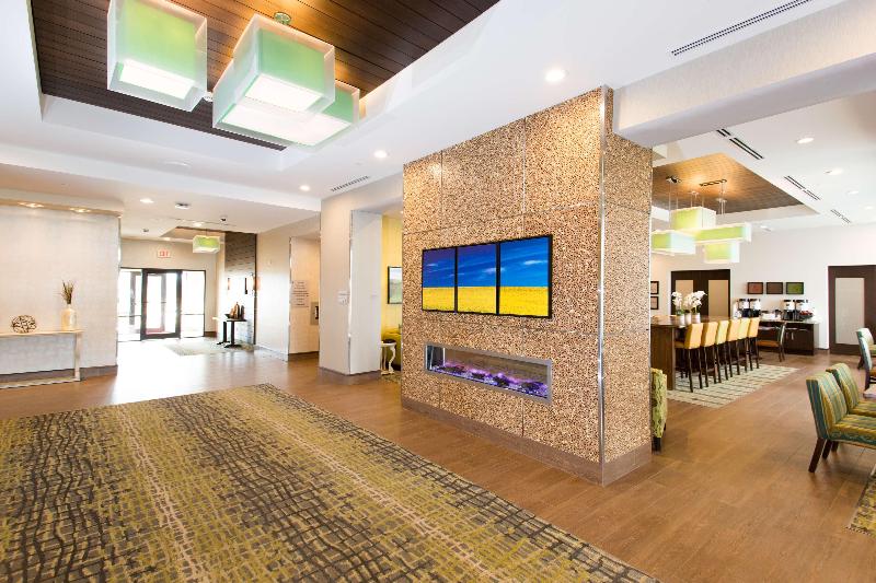 فندق Hampton Inn By Hilton Lloydminster